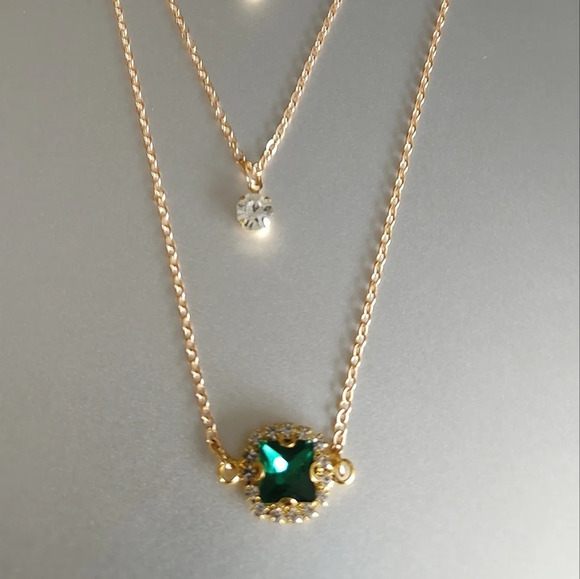 New Gold Color Crystal Pendant Necklaces For Women - Picture 6 of 7
